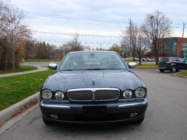 2007 JAGUAR XJ8 SEDAN